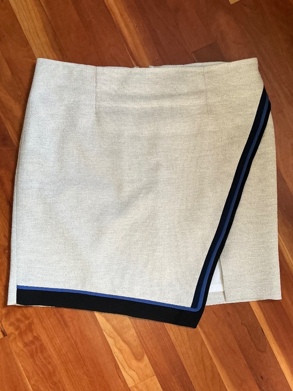 Ivory Beige Tweed Skirt White House Black Market Size 12 EUC